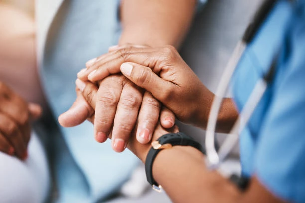 Limites profissionais no home care: atuação segura e ética do cuidador